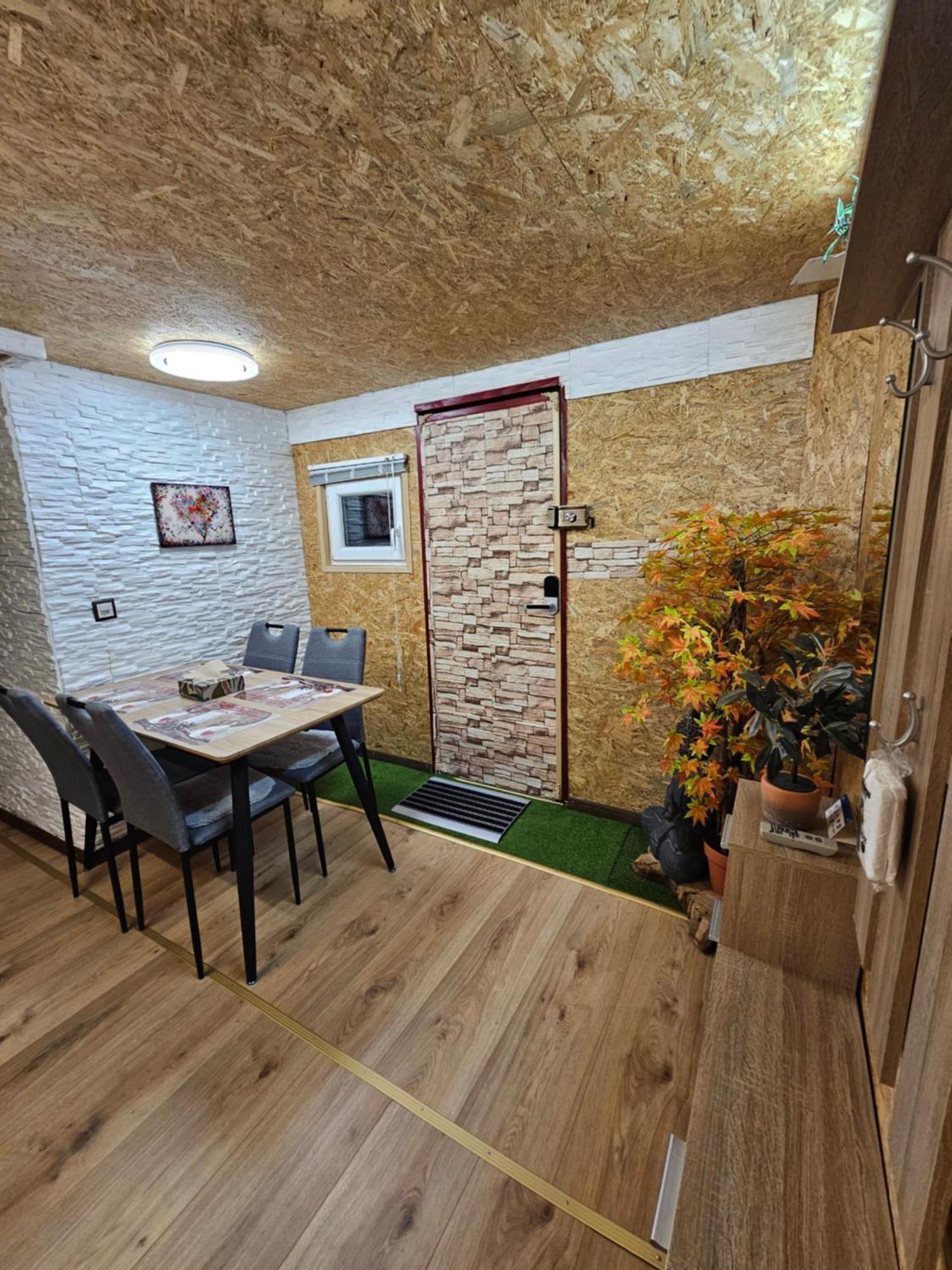 Chez Gigi Bed & Breakfast Nendaz Bagian luar foto